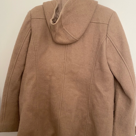 Hooded wool coat - Picture 3 of 3